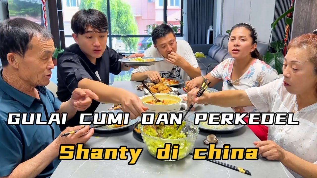 MENYAMBUT MAMA PULANG DARI RUMAH SAKIT,SAYA MASAKIN GULAI CUMI + PERKEDEL KESUKAAN MAMA,MAMA SENANG
