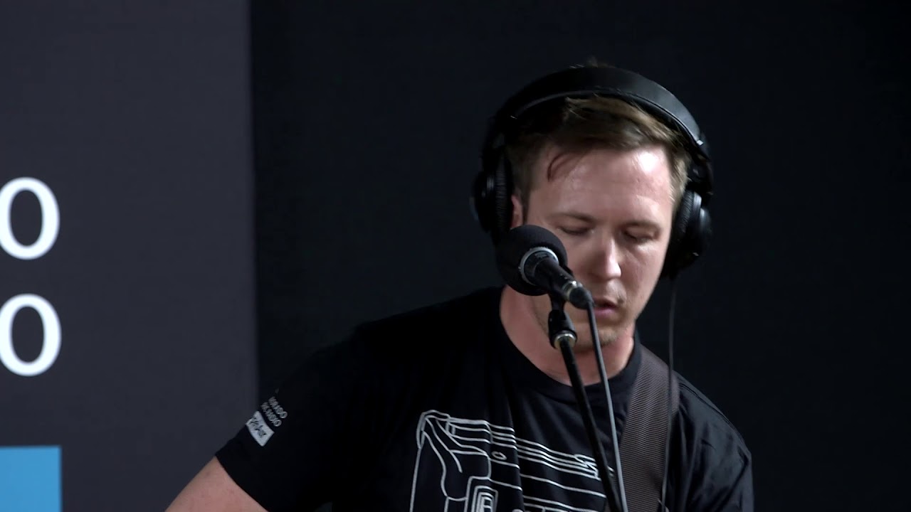 Kid Reverie performs 
