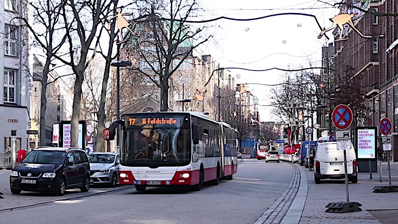 Busse in der Mönckebergstraße