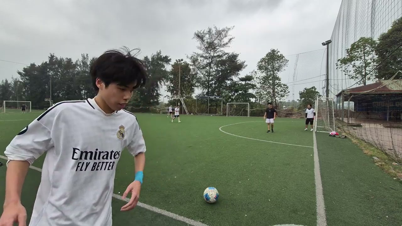 bong da cuoi nam 4