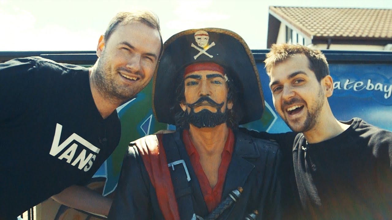 WE CRASHED HAT FILMS' VLOG