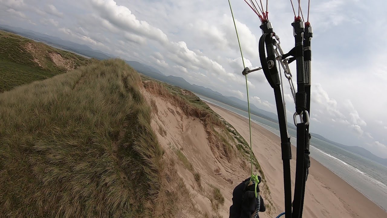 Llanddwyn Dunes Paragliding