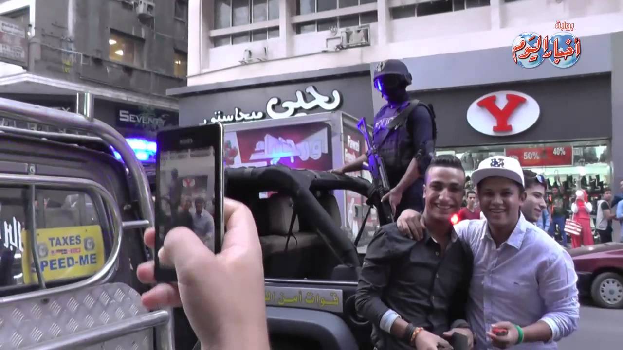 الشعب سعيد بـ 