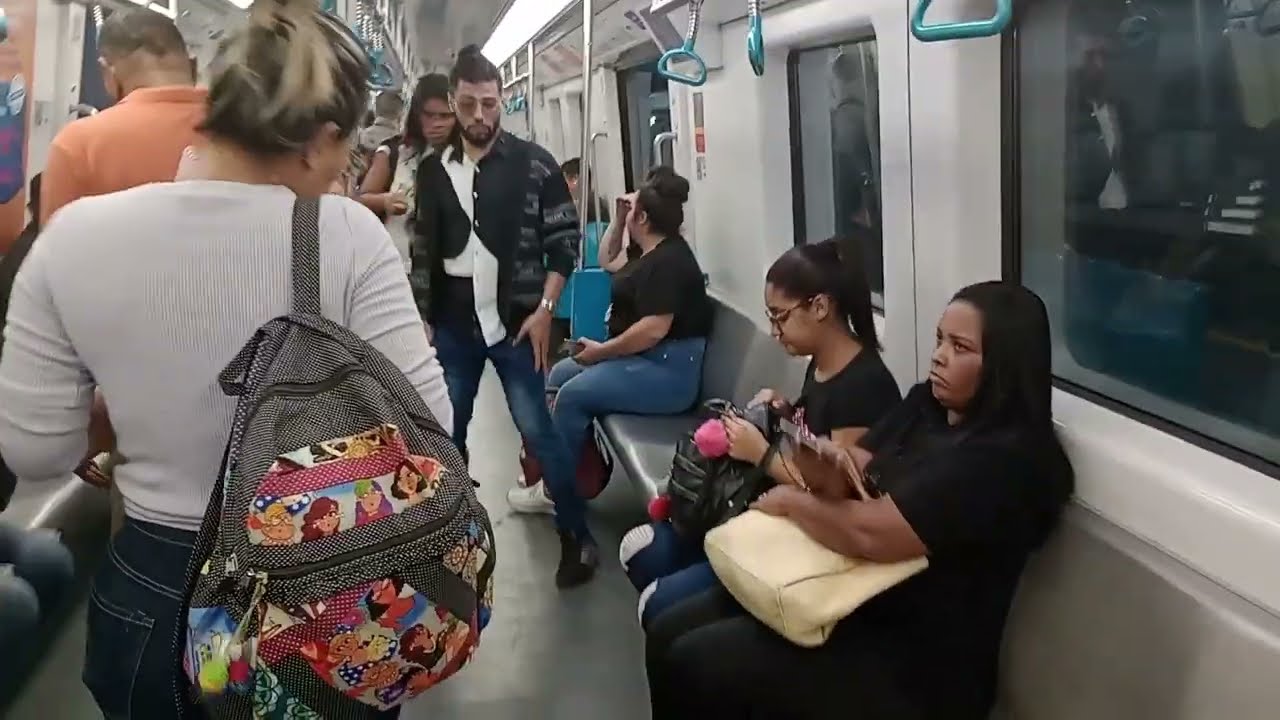 PRAIA DE COPACABANA RIO DE JANEIRO AO MARACANÃ DE METRÔ