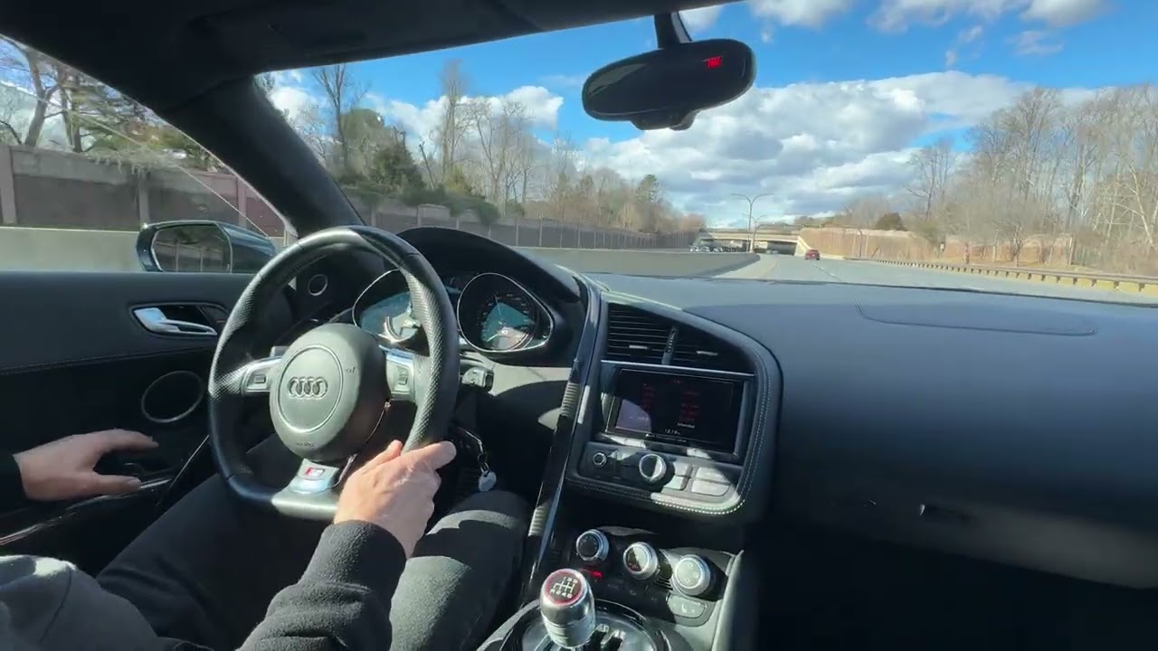 2015 Audi R8 V10 Plus Gated 6 Speed Straight-line Acceleration and Tunnel Run