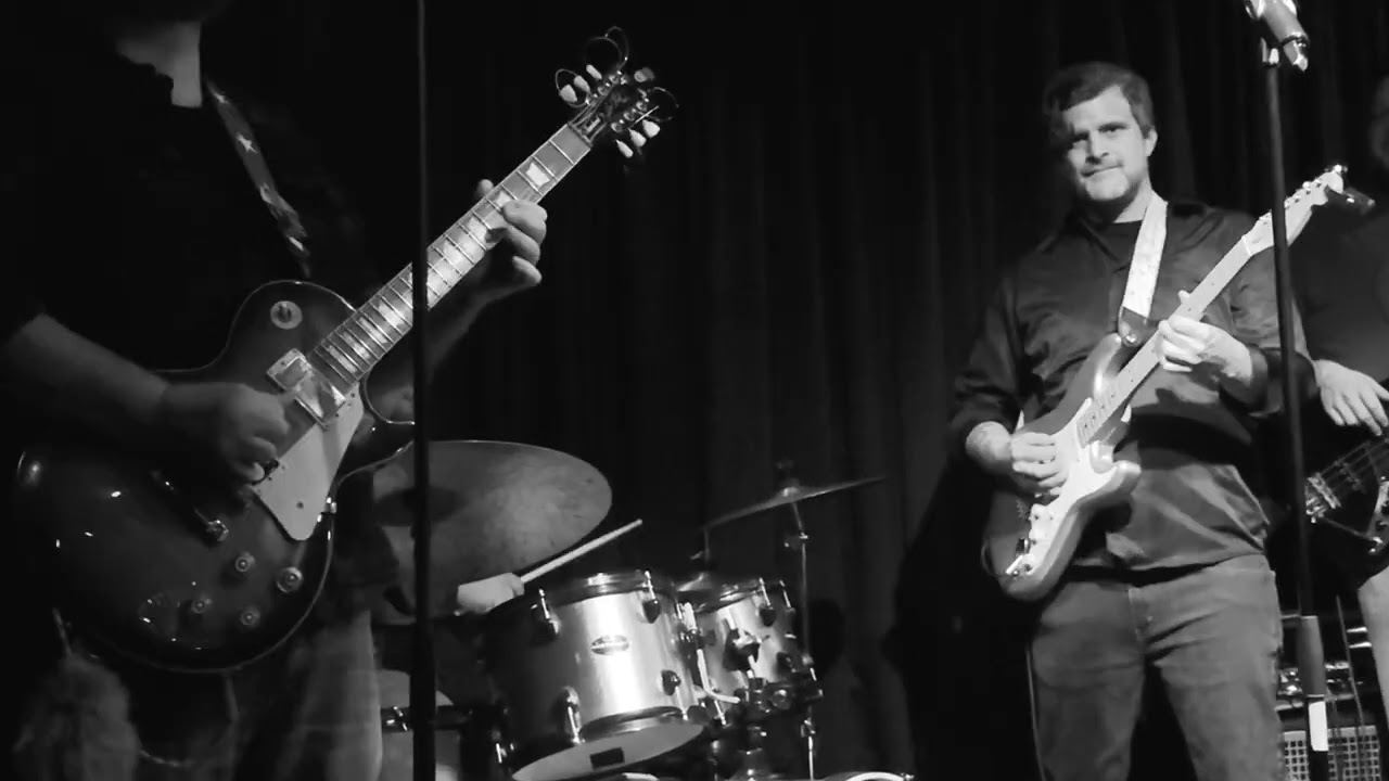 Brody Buster Band 