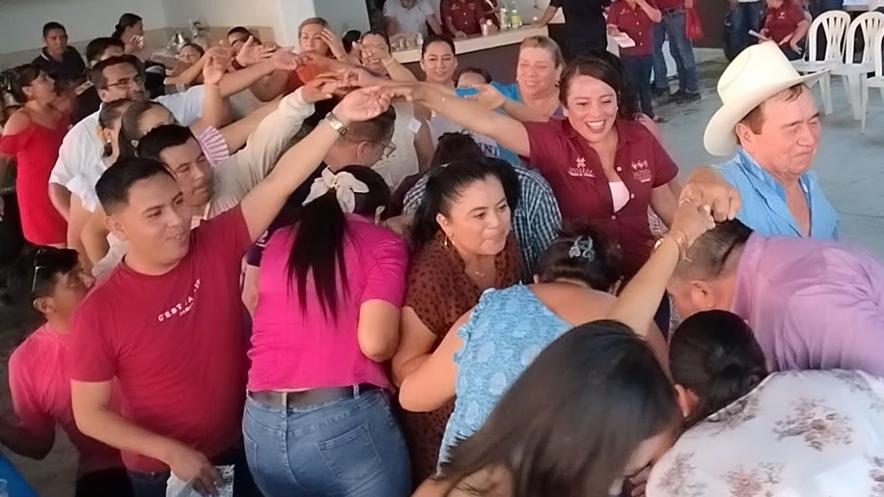 LOS MATLACHINES - Así se baila en Jaltocán Hidalgo