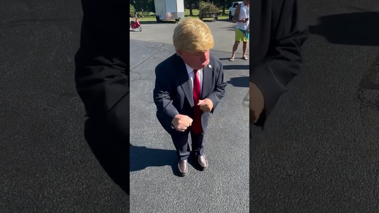 Мини-Трамп из Хартфорда 🤣 #трамп #смешное #короткоевидео #шорты #прямой эфир #США