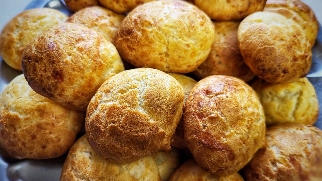LES GOUGÈRES, PETITS CHOUX SALÉS AU FROMAGE