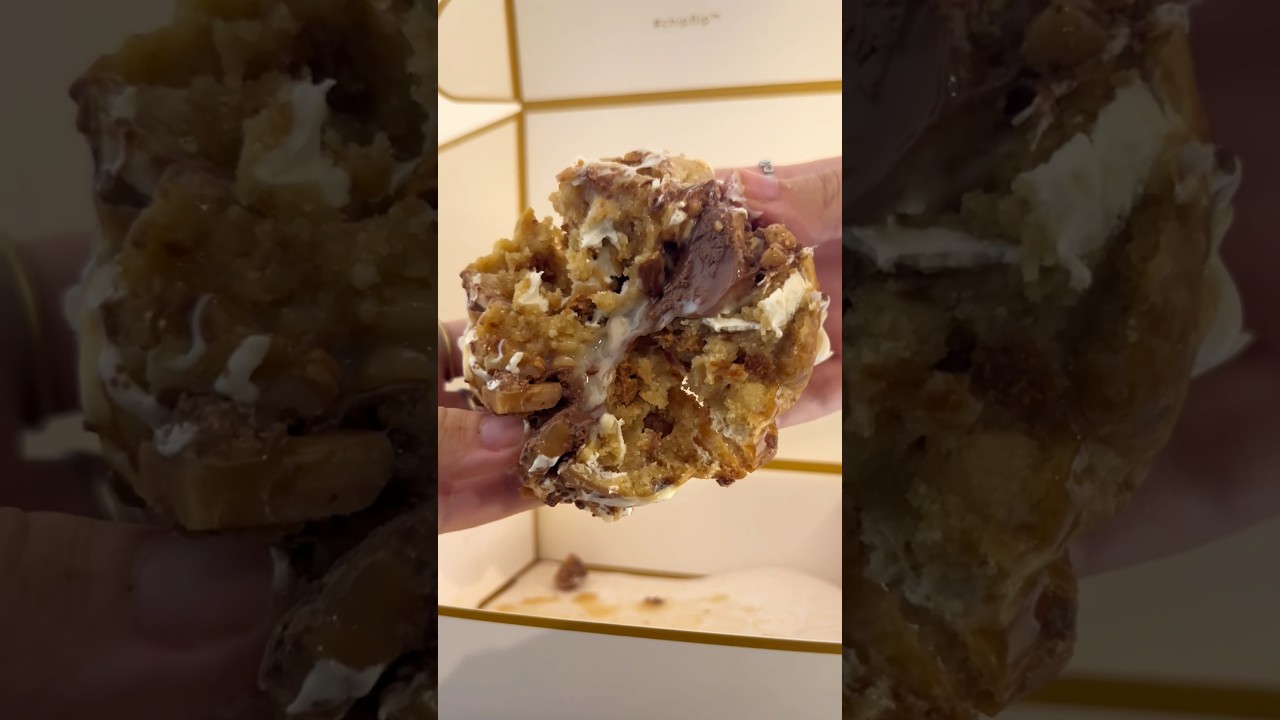 HUGE gooey build your own gourmet cookies in LA! 📍Chip Cookies, Culver City Los Angeles