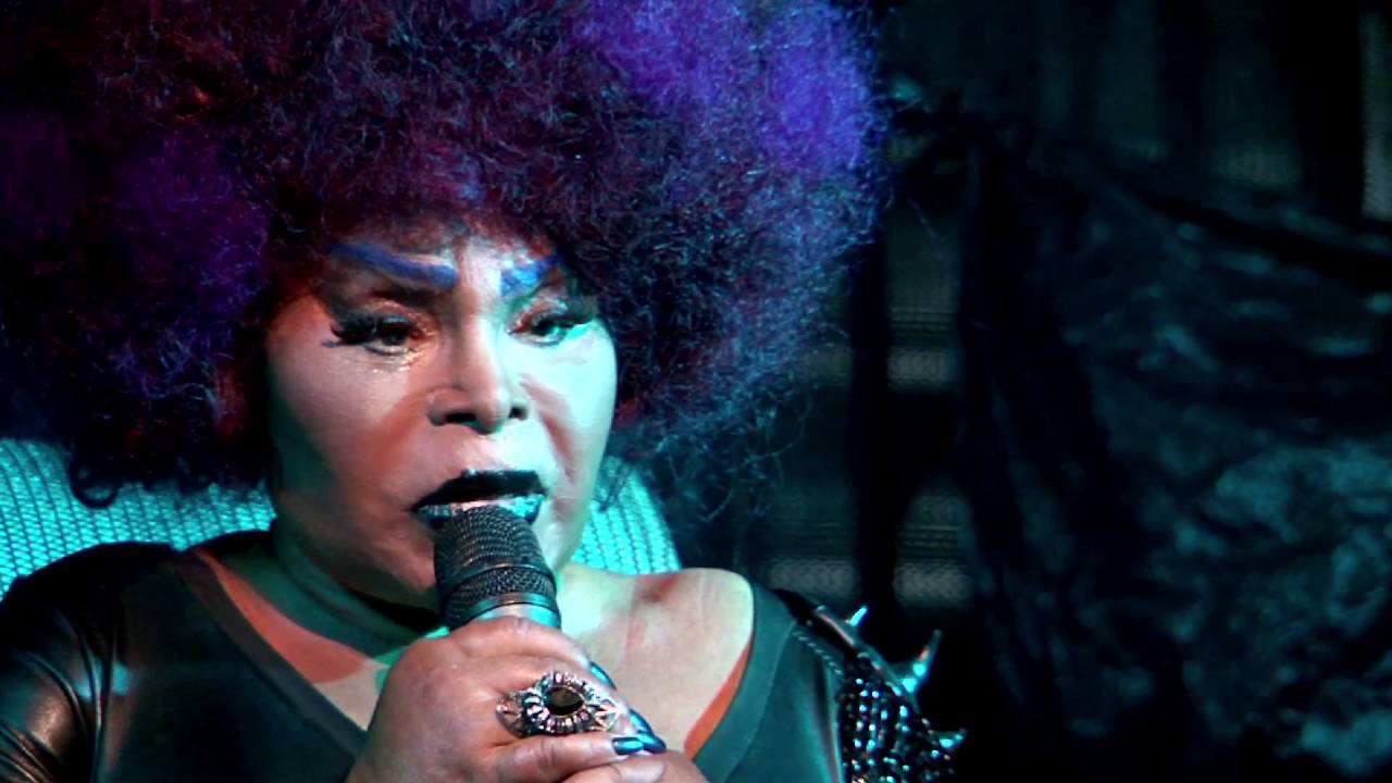 Elza Soares - Coração do Mar / Mulher do Fim do Mundo (Ao Vivo no CCJ)