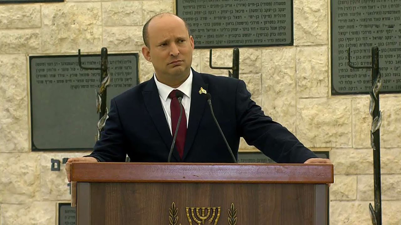 בזמן טקס הזיכרון: משפחות שכולות תקפו בצעקות את רה