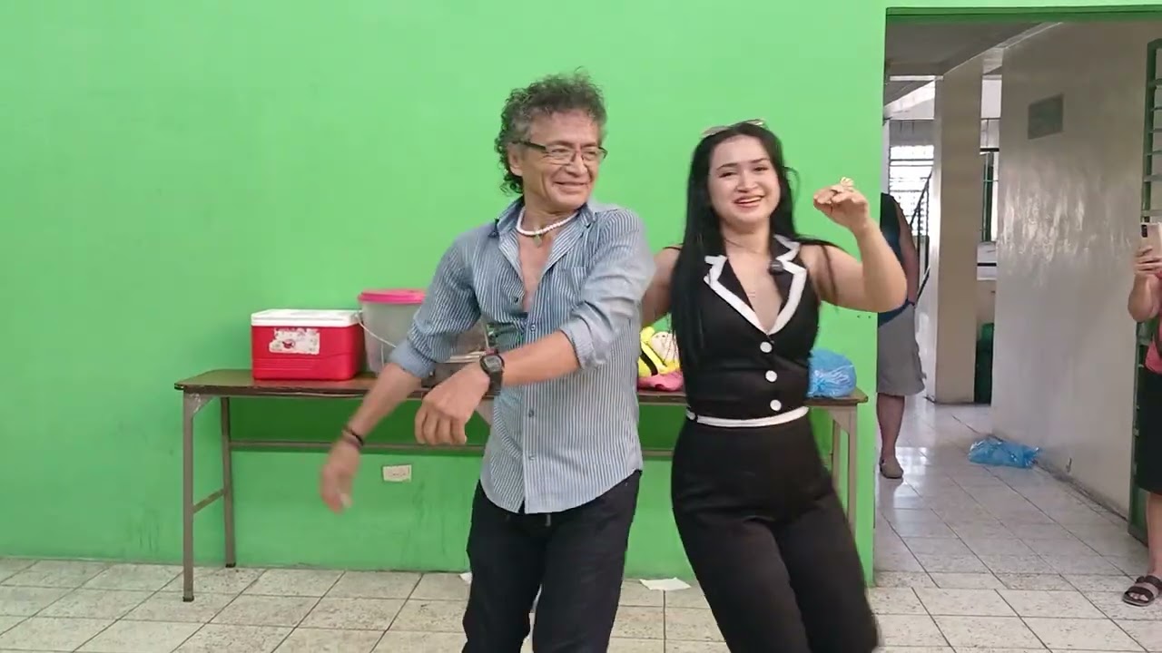 🔴ANIVAL Y BANESSA SE MUEVEN EMOCIONADOS💃🕺