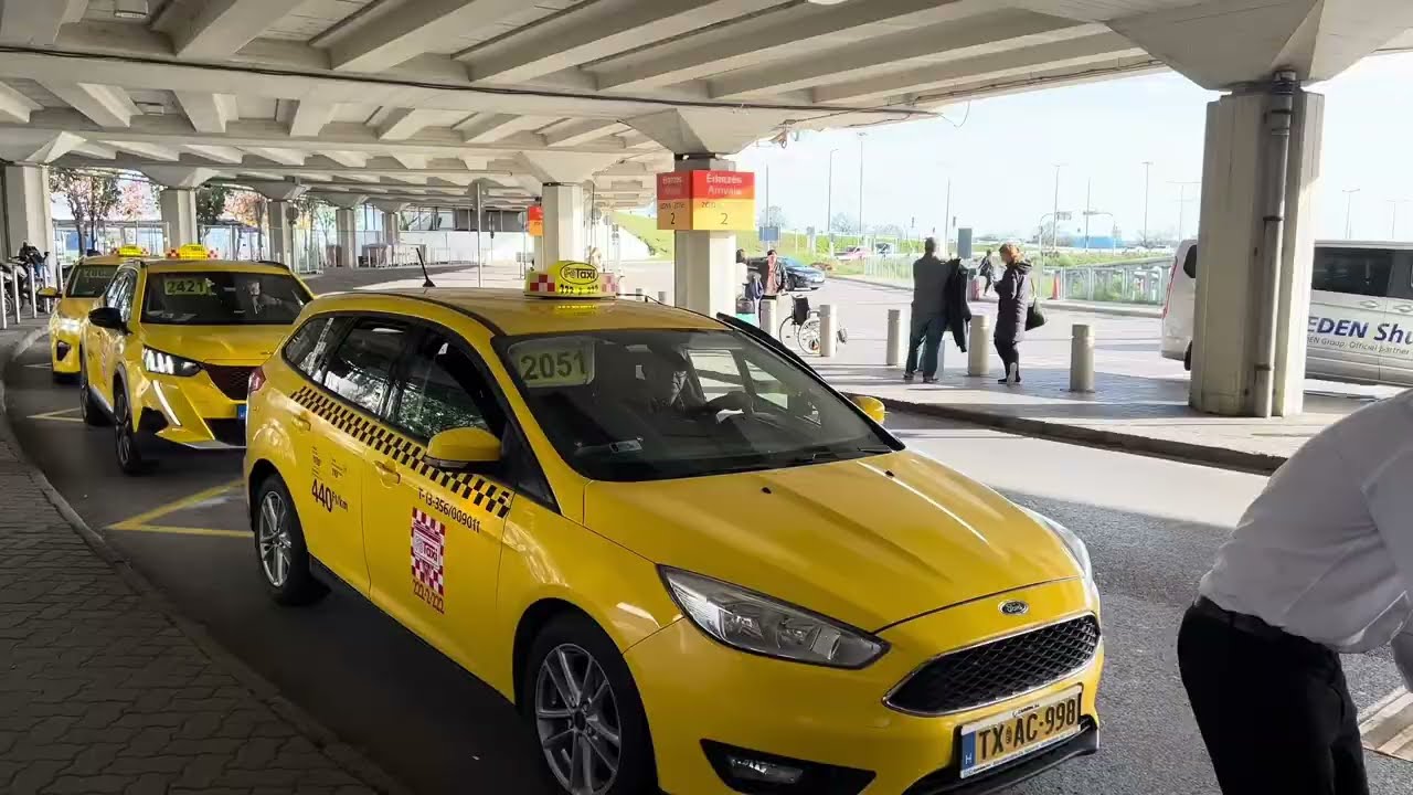 Budapest airport to city center on taxi @ 35 Euro