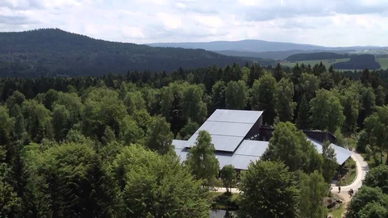 360 grad um Neusch&ouml;nau
