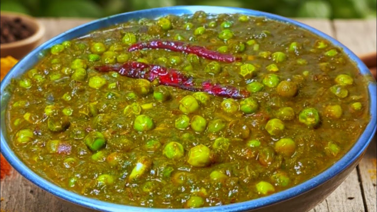 पालक मटर की स्वादिष्ट सब्जी खाकर आप उंगलियां चाटते रह जायेंगे। Palak Matar ki Sabji l Palak recipe😋 