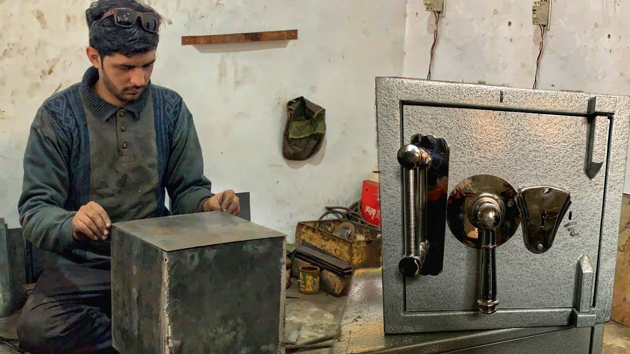 The amazing process of making metal security locker  || Amazing safe box diy