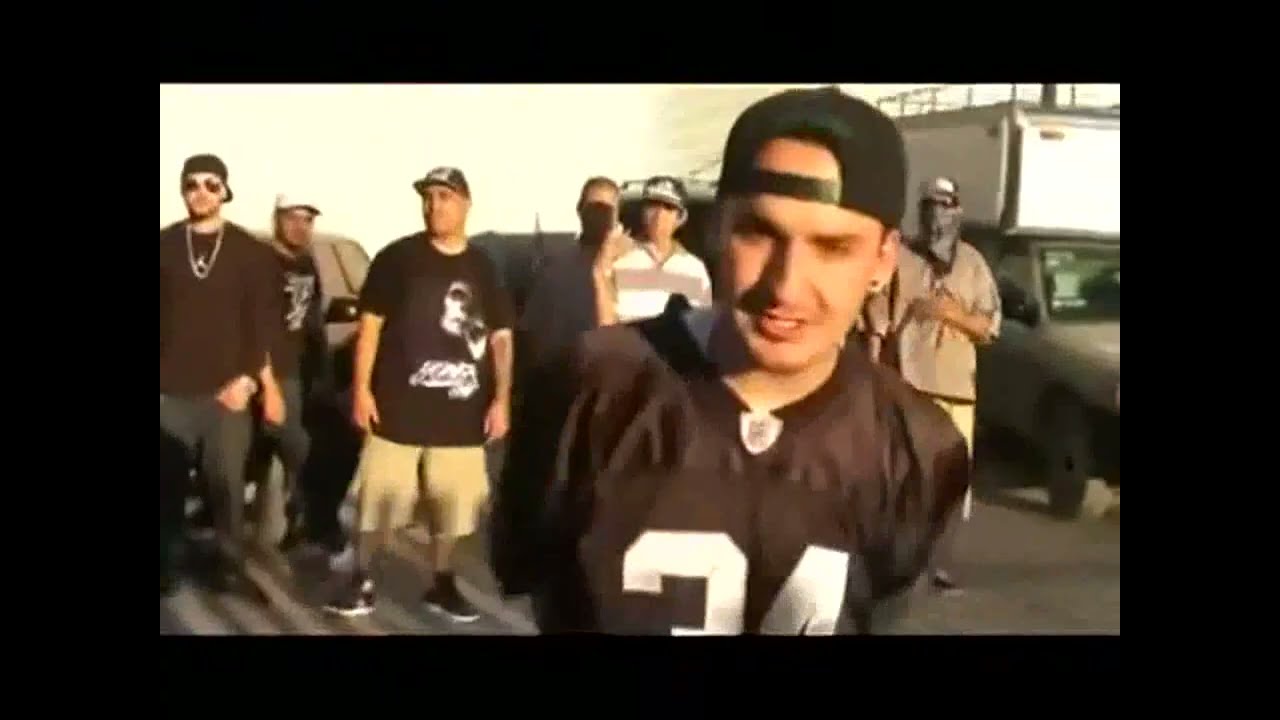Rulz 1 -  Se Duplican Los Malandros Ft. Escuadrón Familia ( Official Music Video )