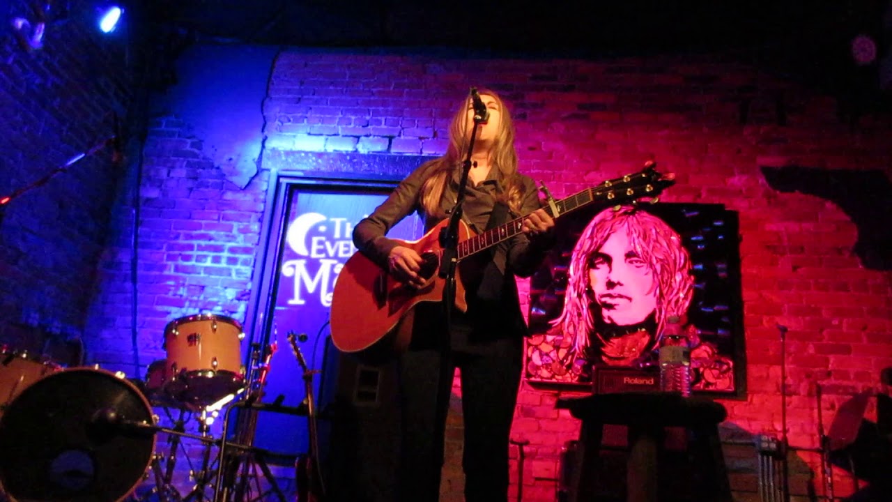 Mary Fahl - Shenandoah @ Evening Muse 4/20/2018 In NC