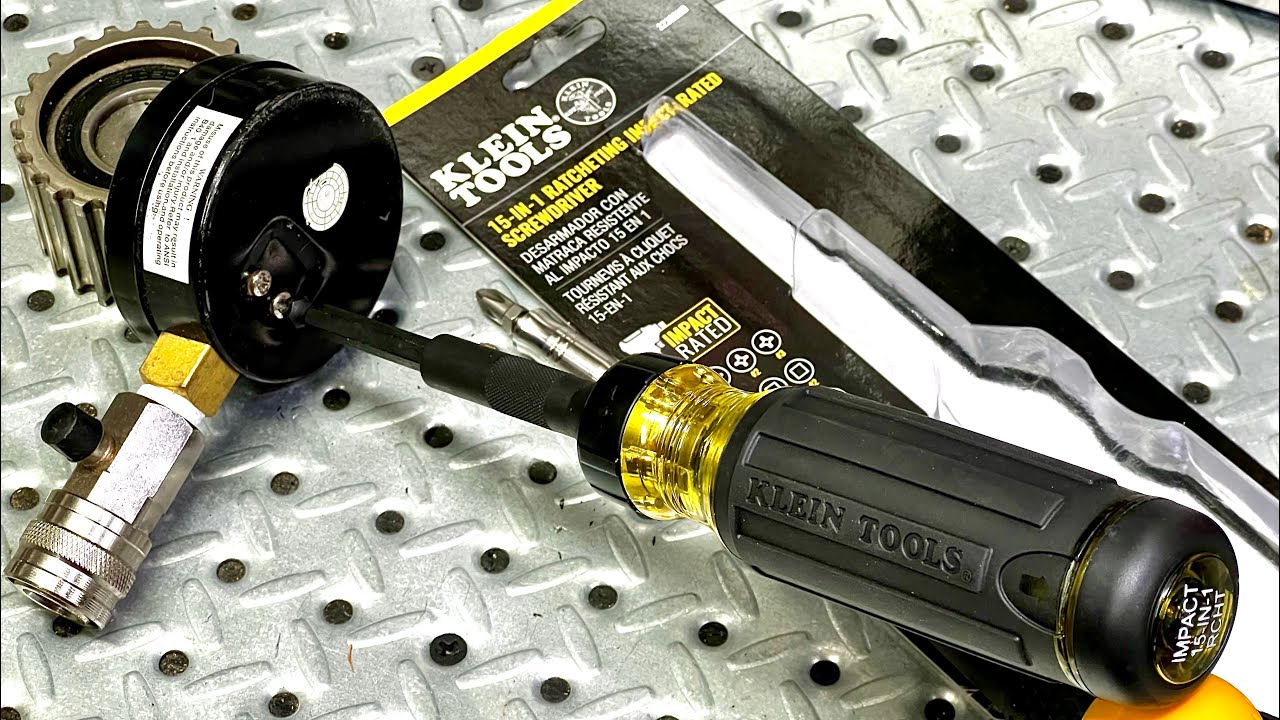 НОВИНКА - KLEIN TOOLS - 15-в-1 ударная отвертка с храповым механизмом и несколькими битами # 32305HD
