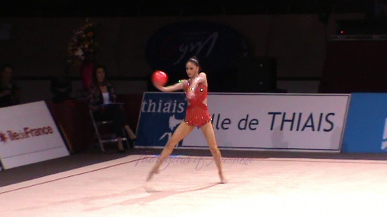 Neviana VLADINOVA (BUL) ball - 2015 Thiais AA