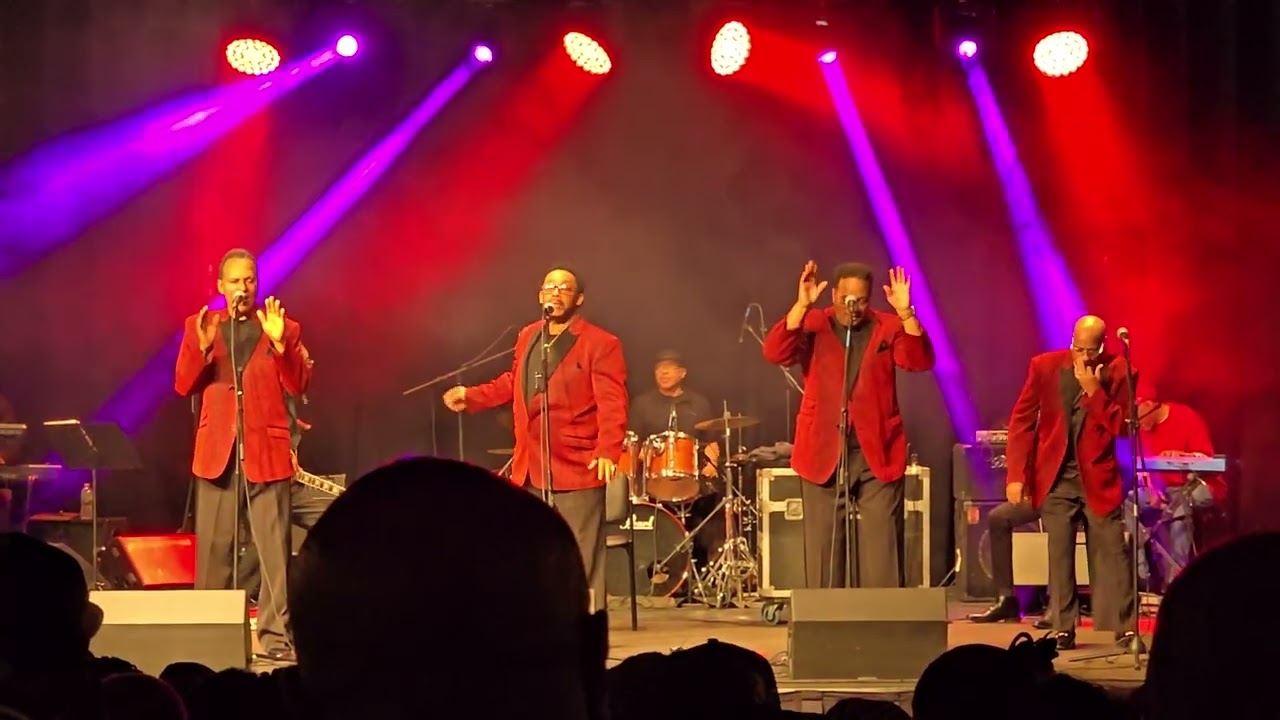 Stylistics - People Make The World Go Around