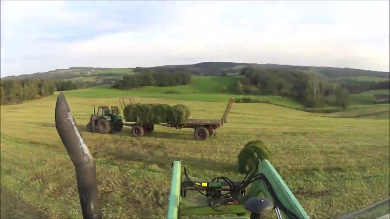 Deutz-Fahr DX 6.50 beim Siloballen laden /Zeitraffer/ Deutz 6207