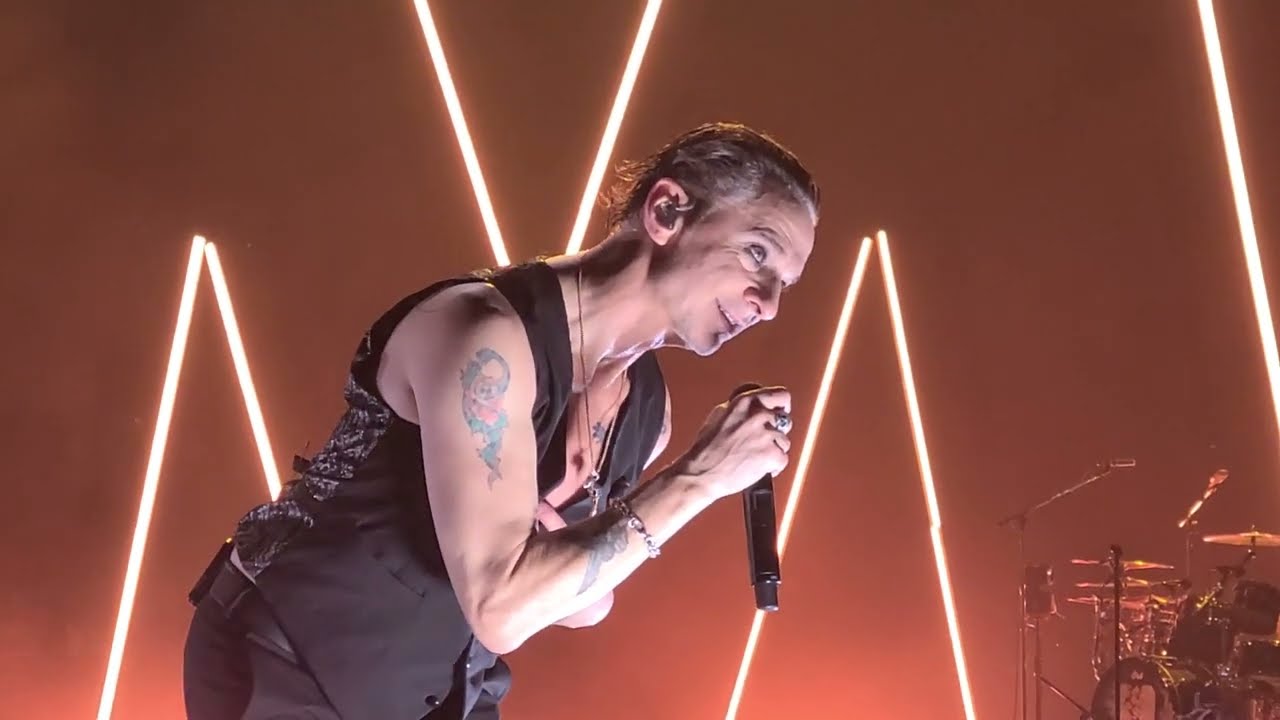 dM: John The Revelator [snipped] + Enjoy - Live on MERCEDES BENZ ARENA BERLIN on MM TOUR 20/02/2024