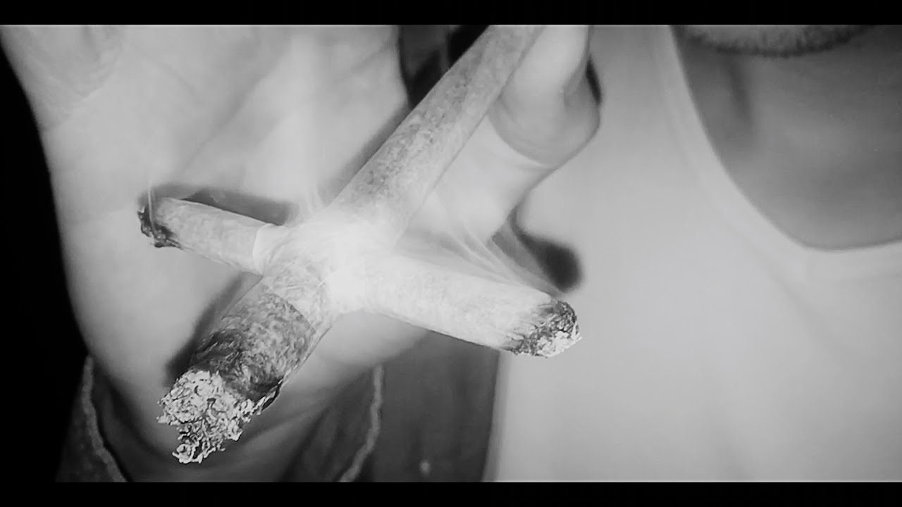 Smoking Session #05 - Fragile  | #GermanWeedBoys