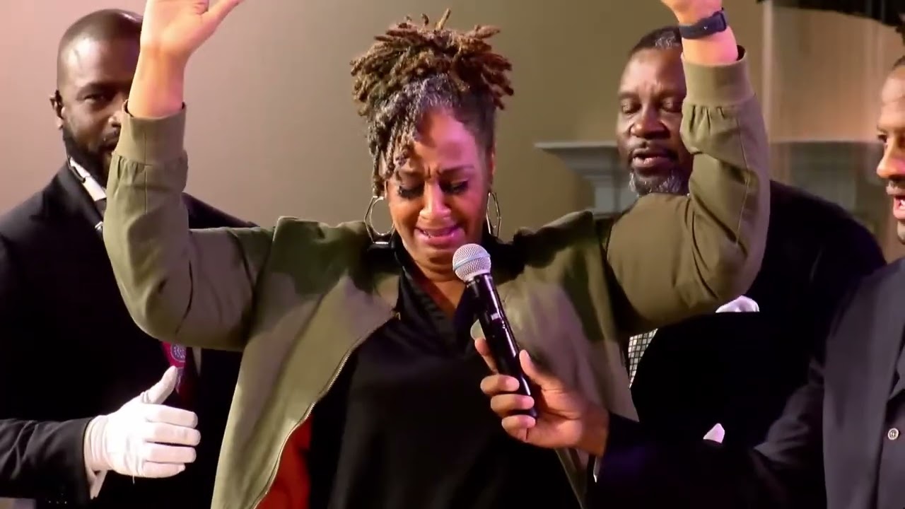 PROPHET MARCUS THOMAS | Woman Receives A Financial Miracle WOW
