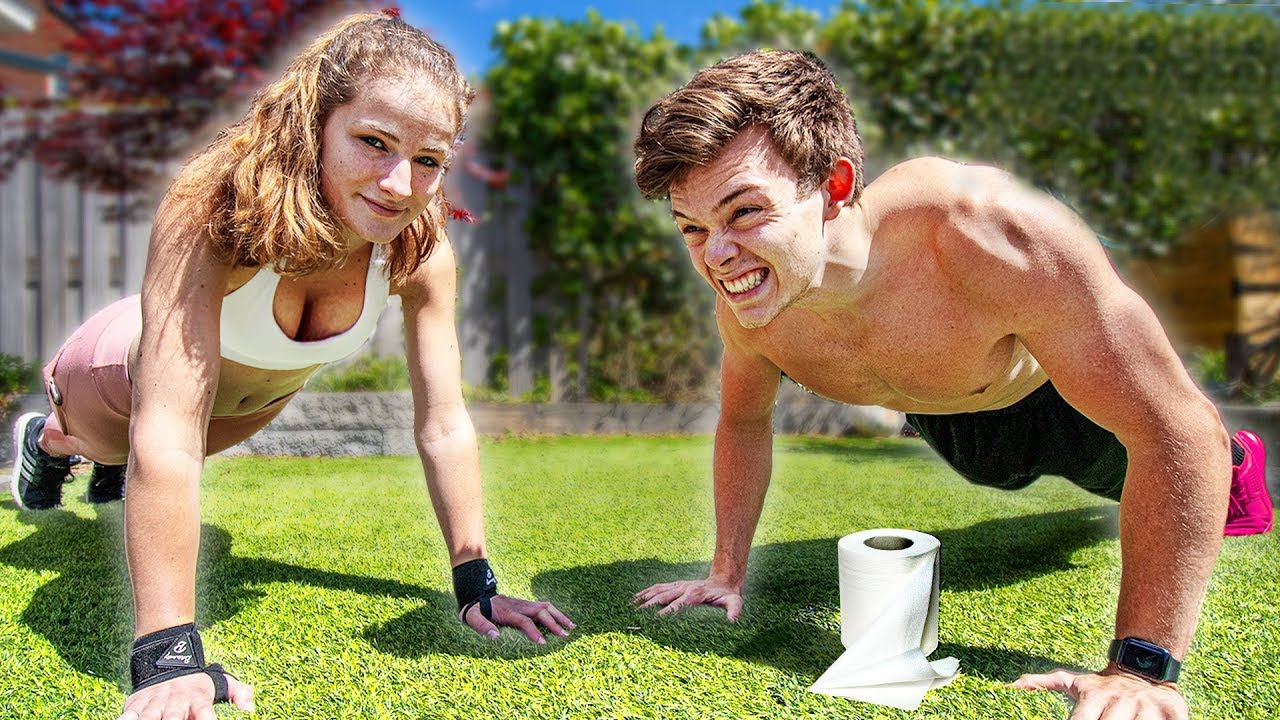 My girlfriend tries to break my world record... | MOST PUSH UPS IN 30 SECONDS