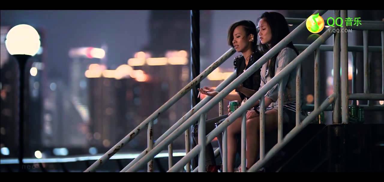 張智霖 付夢妮 - 愛我，不愛我 MV