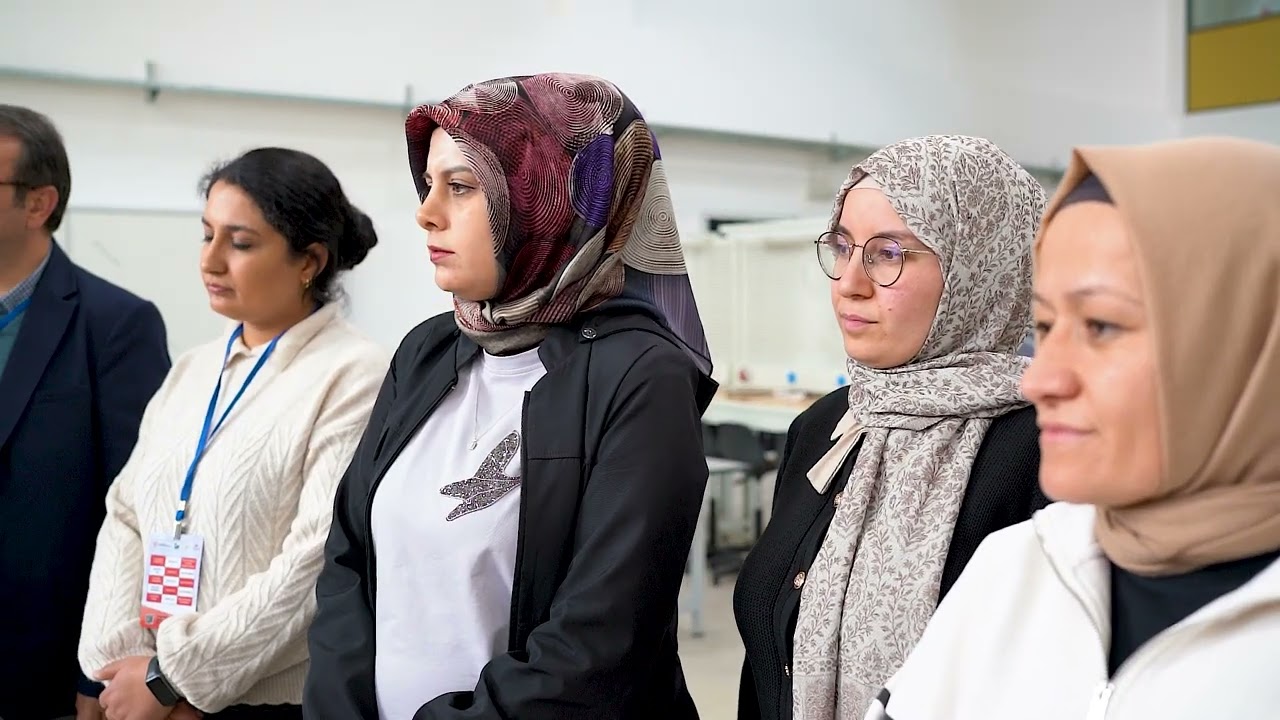 “Sürdürülebilir Gelecek İçin Yenilenebilir Enerji Teknolojileri Eğitici Eğitimi Programı”