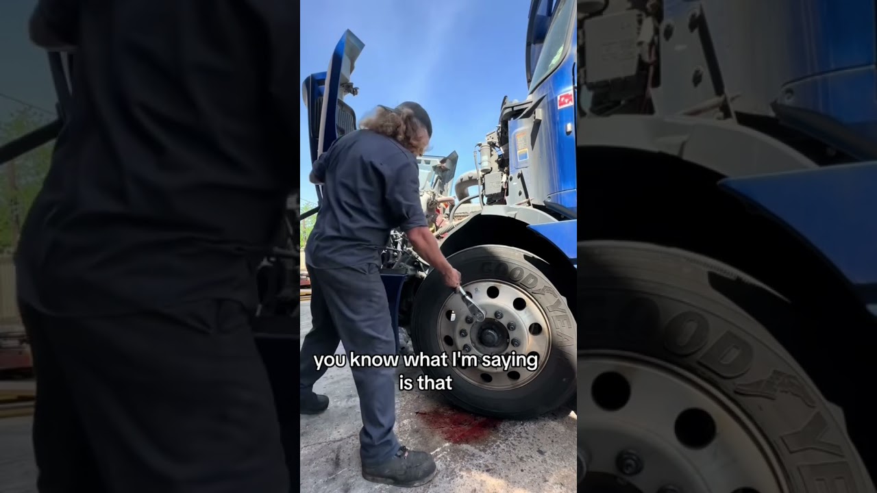 HOW TO PROPERLY USE A TORQUE WRENCH