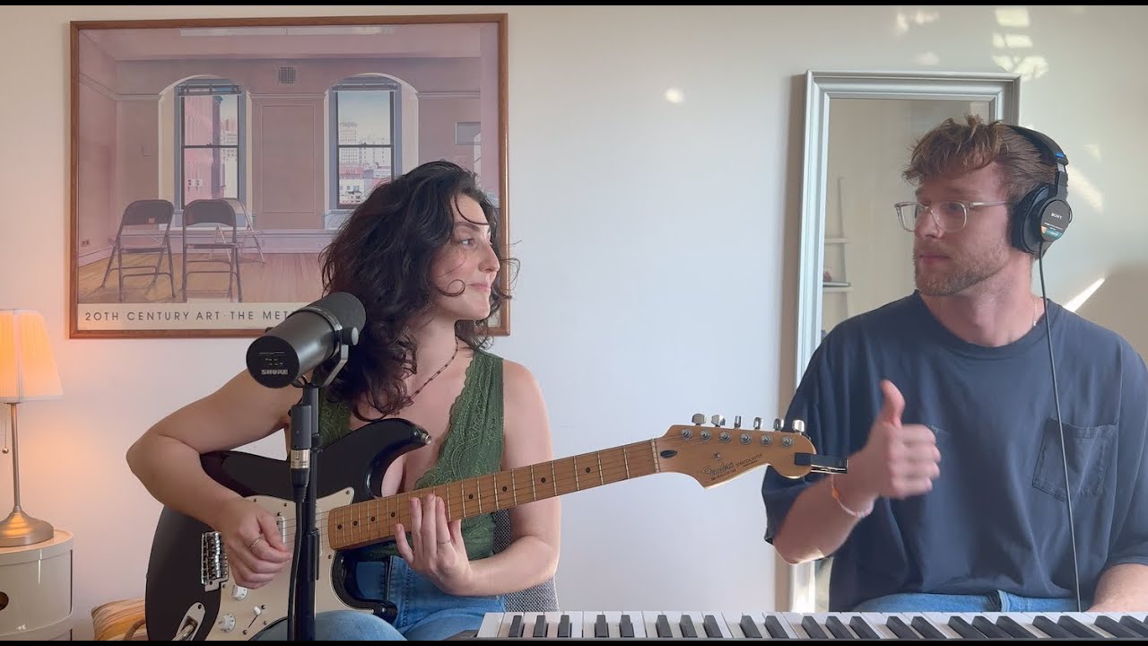 Suzanne - Raye & Mark Ronson (cover)