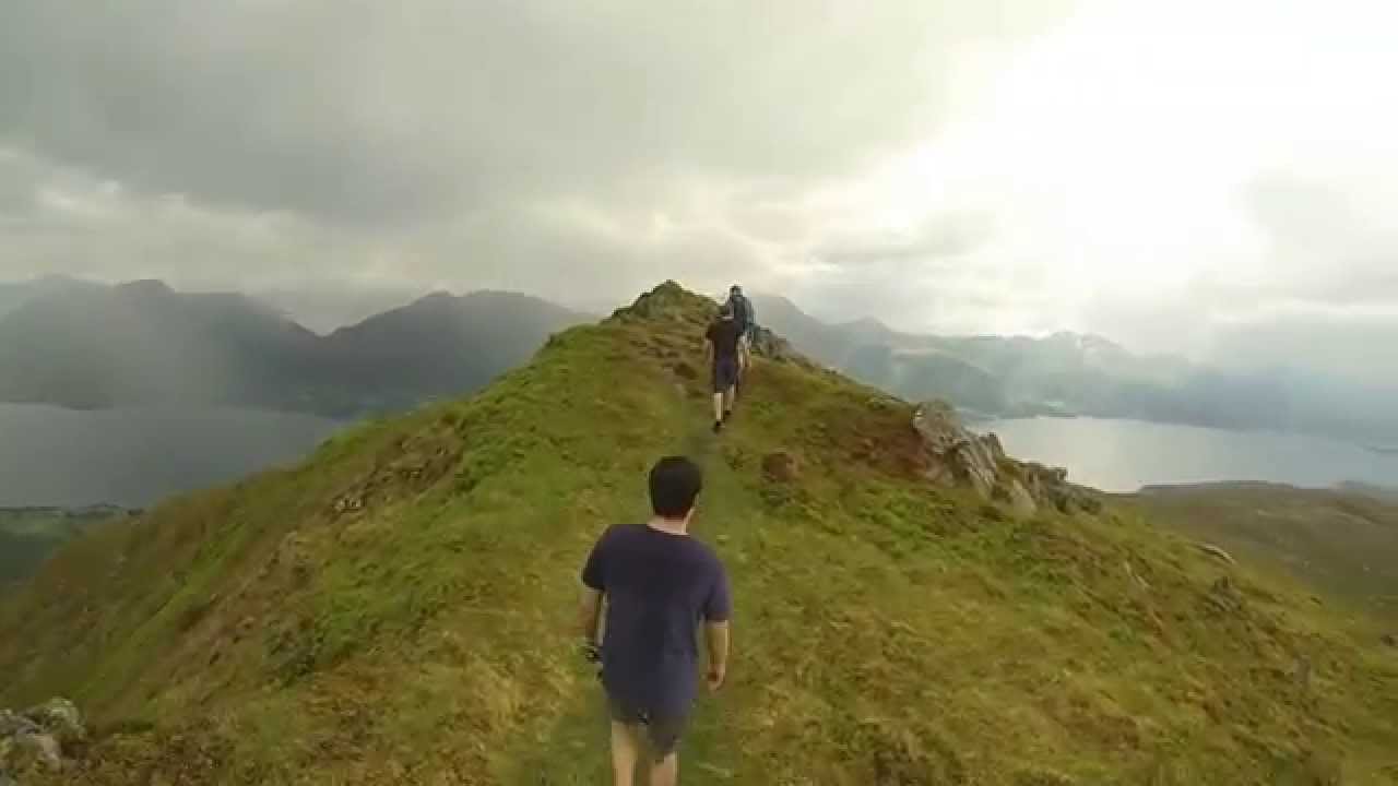 Aver&oslash;y fjelltopp