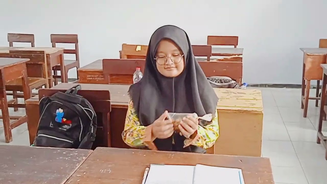 DRAMA SEKOLAH - PENCEMARAN NAMA BAIK - SMKN 04 JEMBER