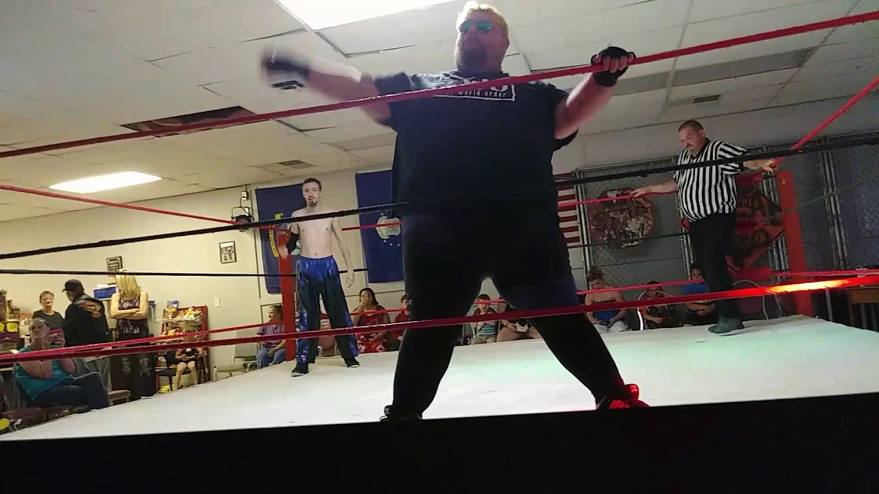 Timmy joe vs rob fatone