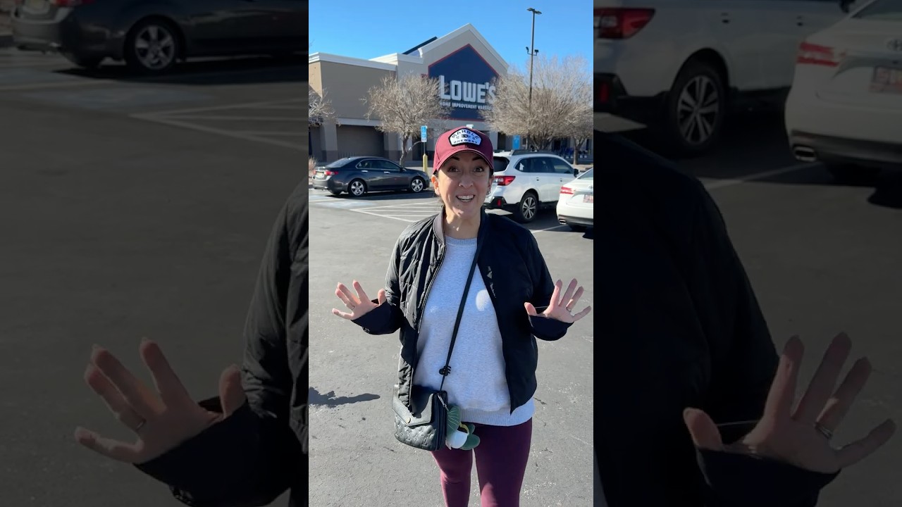 Посетите садовый центр Lowe’s в Альбукерке, штат Нью-Мексико.