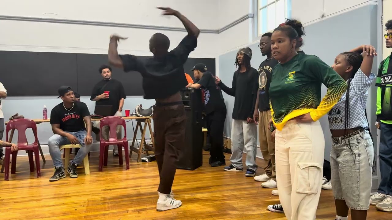 First Sundays KRUMP FINAL  Aviwe VS zinzi vs twin bass 