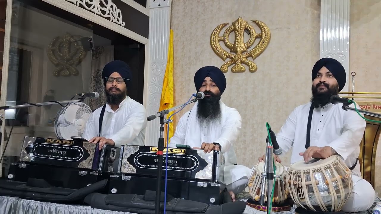HAO REH NA SKA BIN DEKHE PRITMA.KIRTAN HAJRI DAYALBANDH BILASPUR.CHATTISGARH🙏