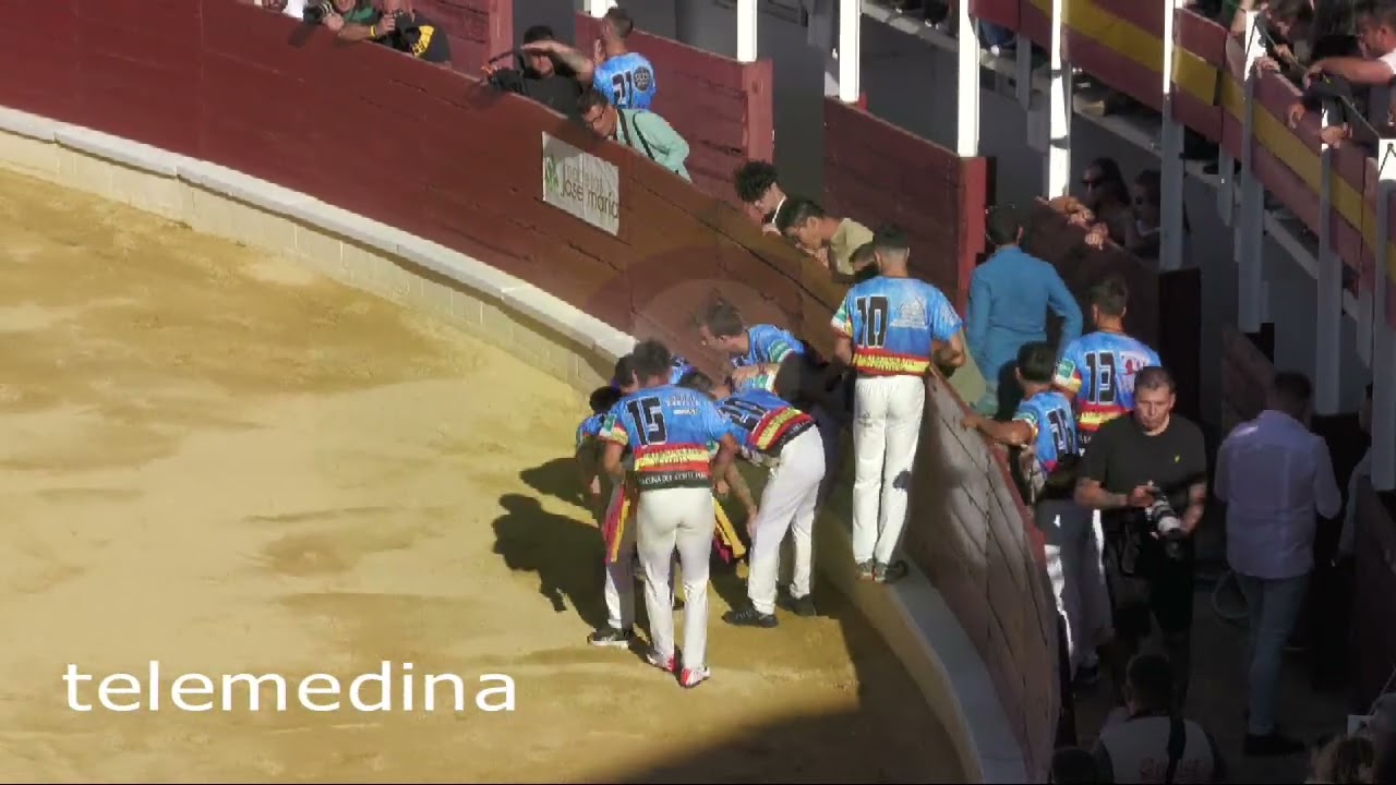 Cogida a Alejandro Mu&ntilde;oz en el Concurso Nacional de Cortes de Medina del Campo - San Antol&iacute;n 2025