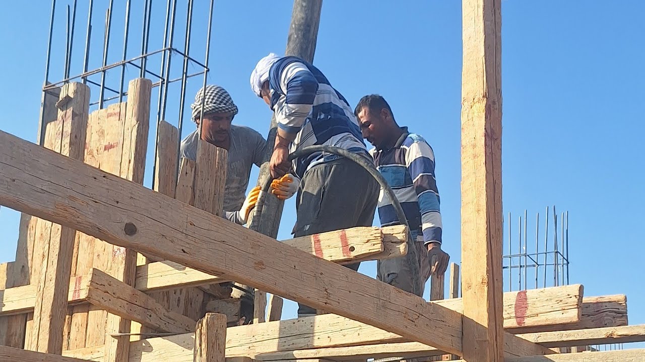 بدأت قناة 