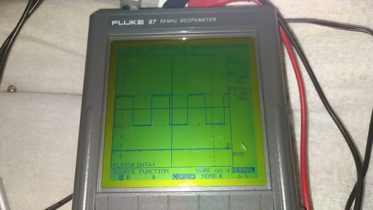 FLUKE 97 2 Channel 50 MHz. Scopemeter. Generador Intermitente. Todo Lo Dem&aacute;s Funciona Correctamente.
