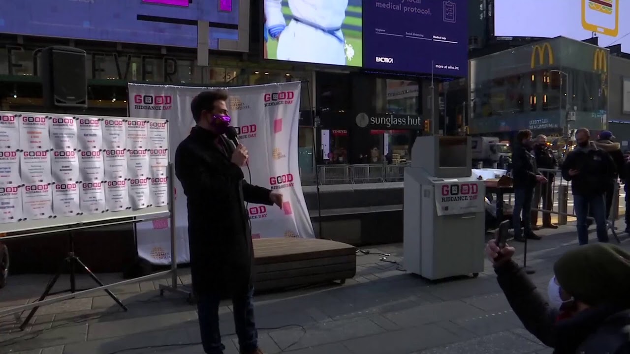 LIVE: New Yorkers 'shred' bad memories of 2020 in Times Square