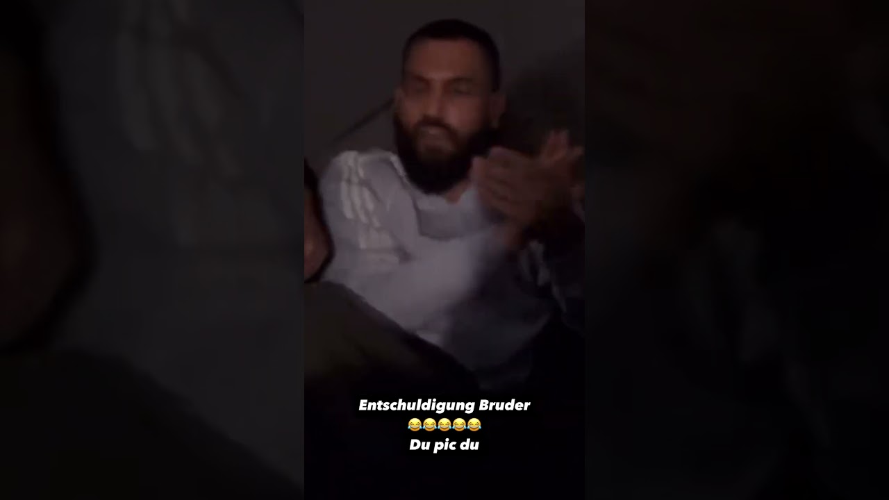 Yakary Entschuldigt sich bei ganz deutschrap #yakary #deutschrap