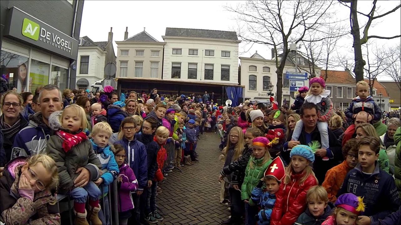 Intocht Sinterklaas in Middelharnis 2013