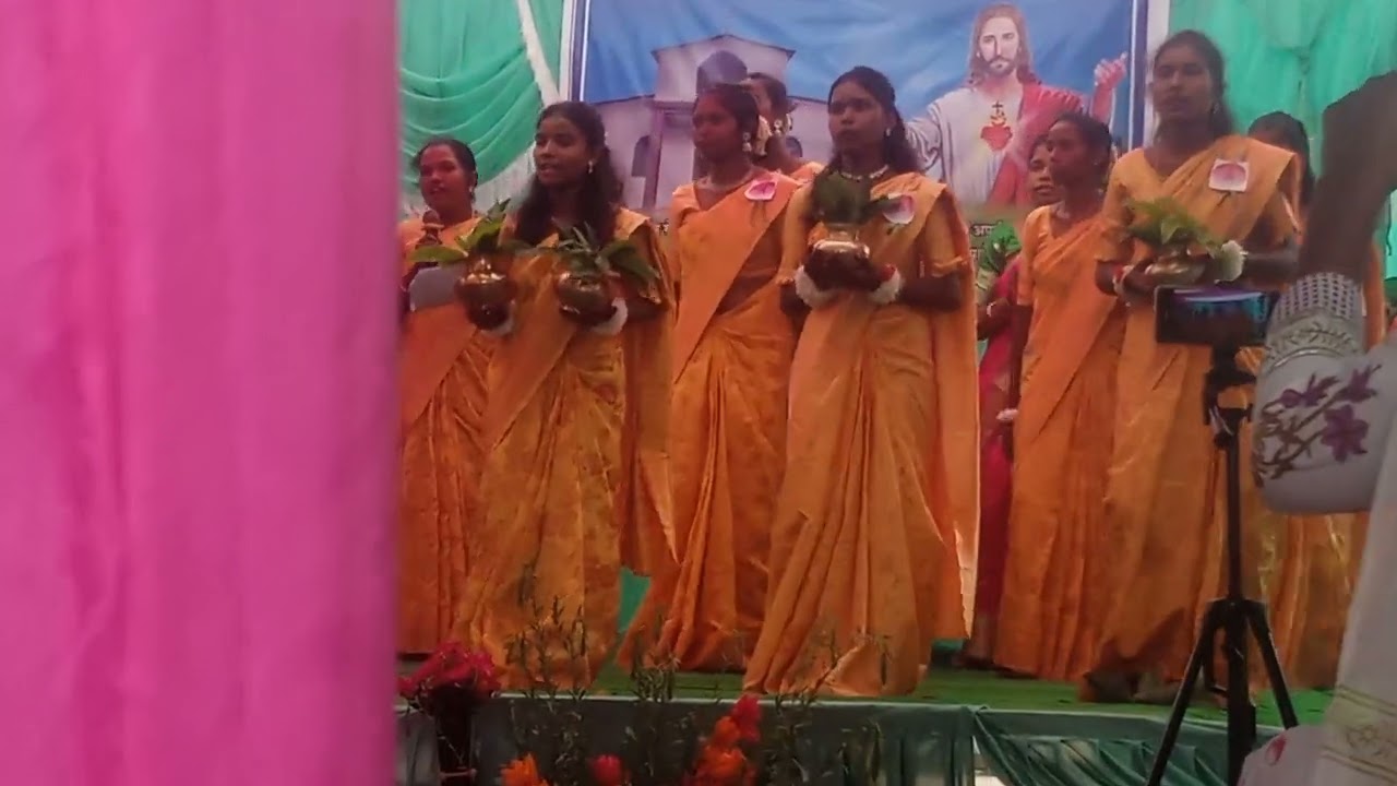 झुमी खुशी झुमी-झुमी स्वागत गान