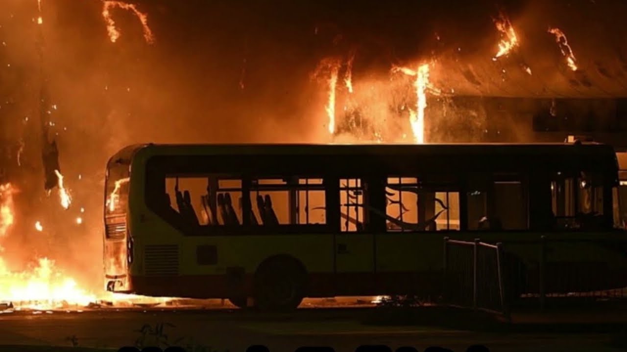 Slough Bus Station Fire Today | Slough Bus Station Fire Video | Slough Bus Station