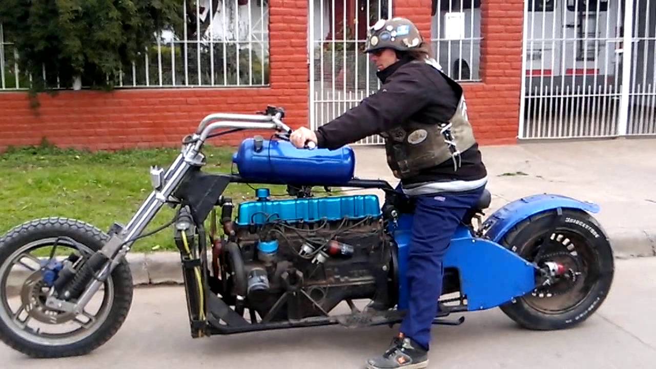 Moto con motor falcon